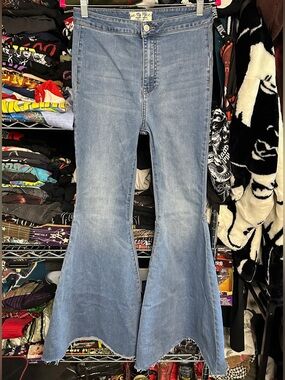 FP WE THE FREE women's high waist "just float on" bell-bottom jeans, 27".